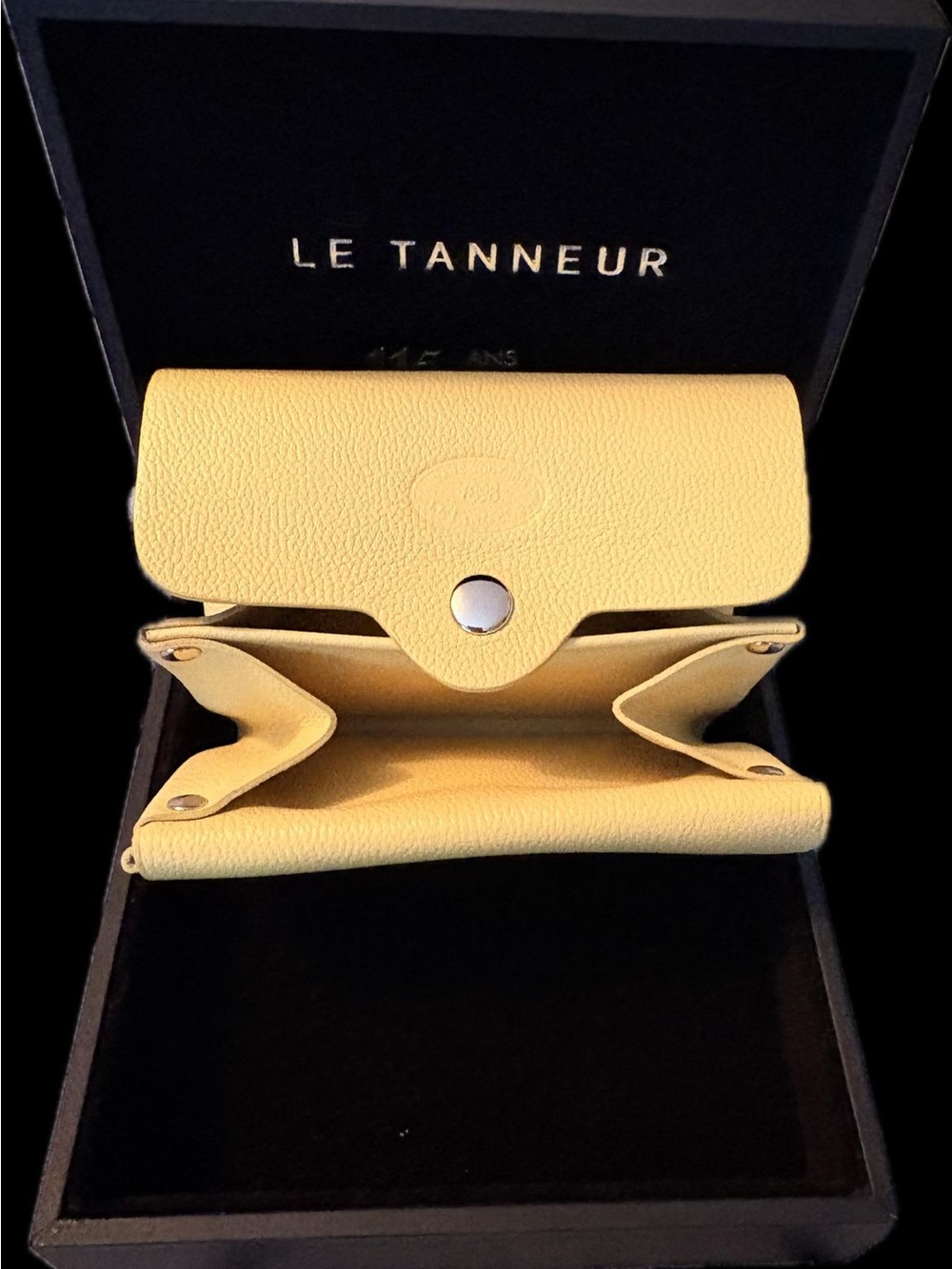 Le Tanneur Yellow Leather Card & Coin Holder